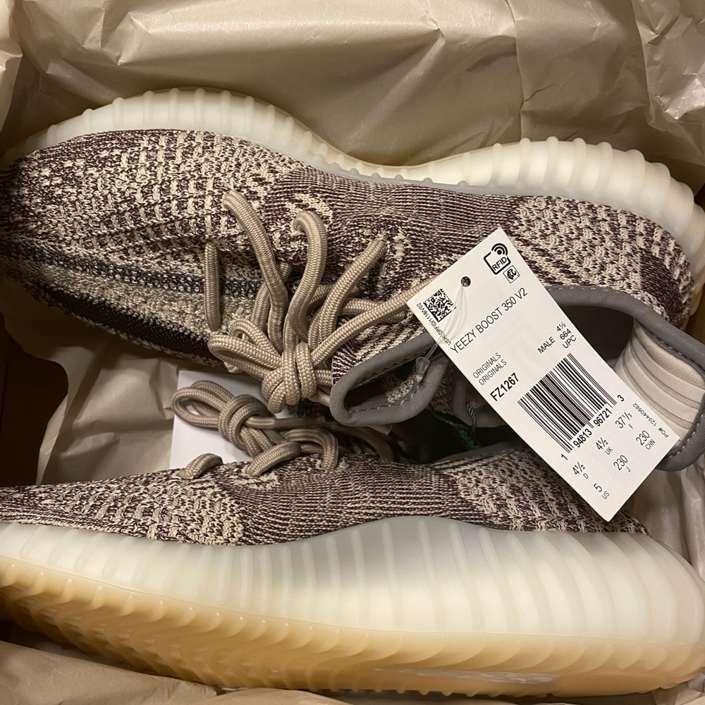 Adidas yeezy boost zyon